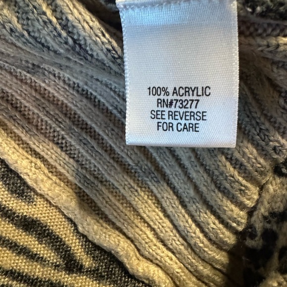 Dana Buchman Animal Print Sweater - Picture 5 of 6